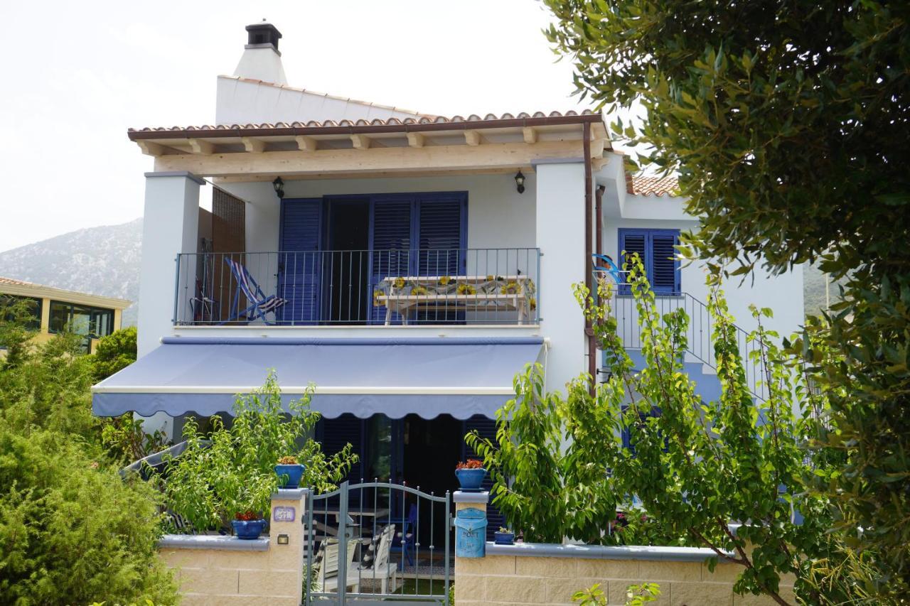 Appartement Casa Azzurra à Cala Gonone Extérieur photo